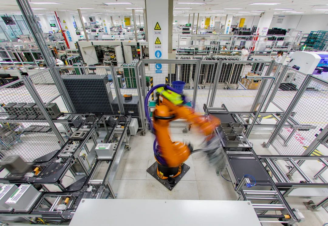 1645063861824046599.png blob.png